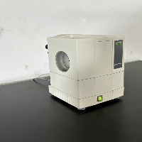 Buchi V-700 Vacuum Pump image 0